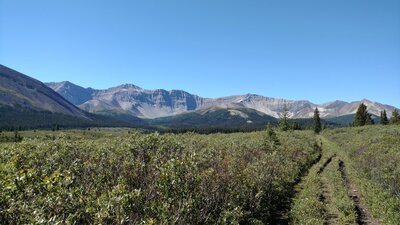 The rugged northern end of the Starlight Range comes closer as Mountain Trail travels north near Summit Cabin.