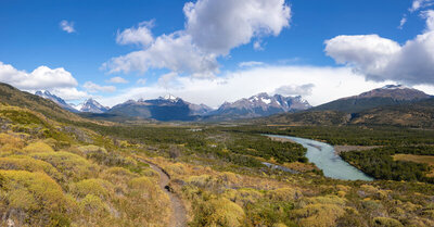 The Rio Paine winding through another plain before it reaches Lago Paine.