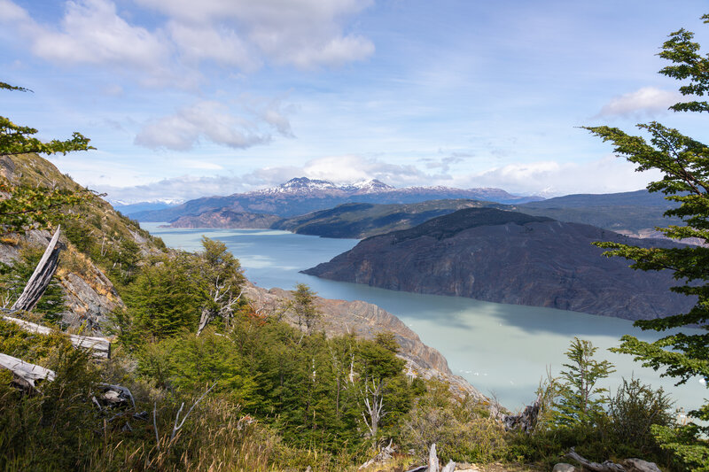 Lago Grey
