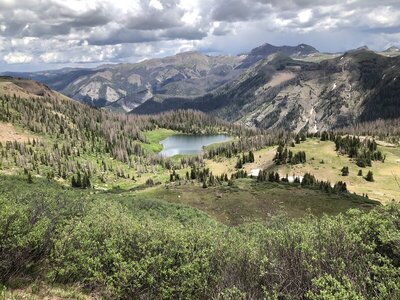 A view of Quartz Lake and the surrounding area.