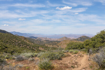 Kelso Valley in the distance.