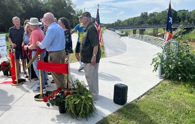 Ribbon cutting of the Cinco Ranch Boulevard underpass for the WFDD M Mike Trail.